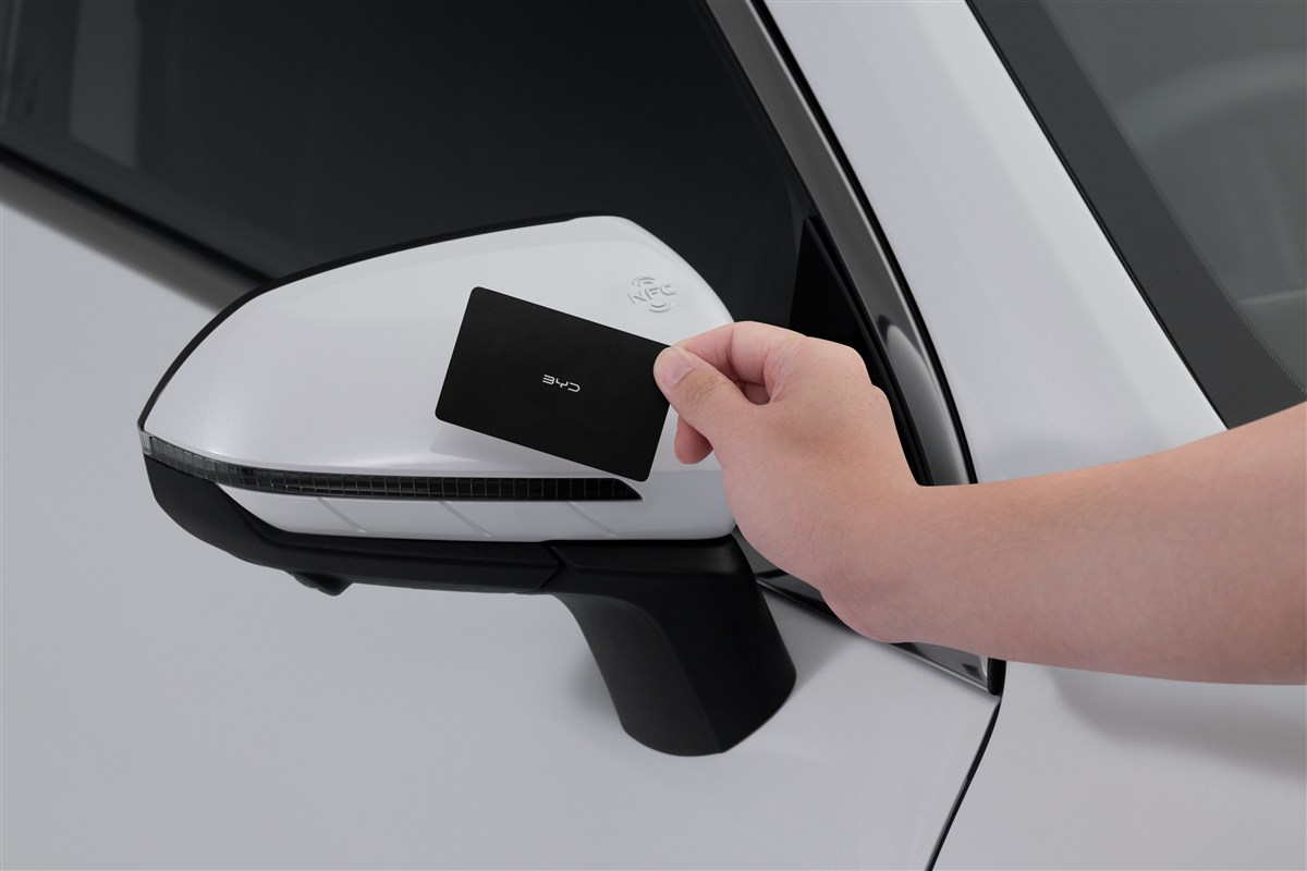 Thẻ khóa thông minh NFC trên BYD Seal 5